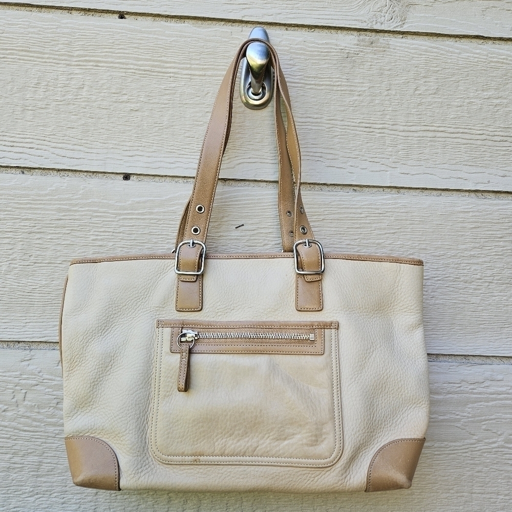 Coach Hampton pebbled leather tote cream and tan 4465 - Picture 2 of 13